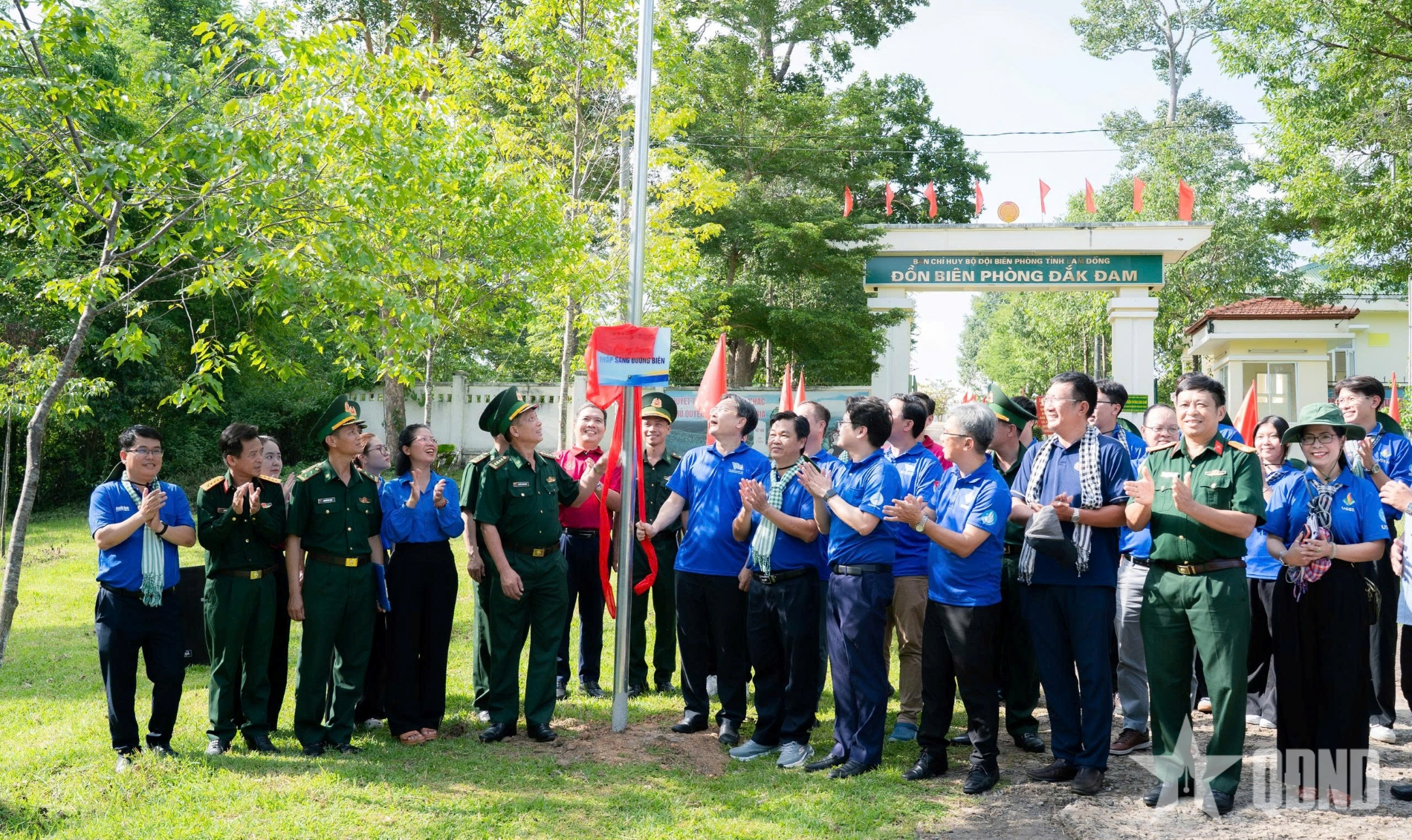 Tuổi trẻ chung sức xây dựng biên giới Lâm Đồng vững mạnh